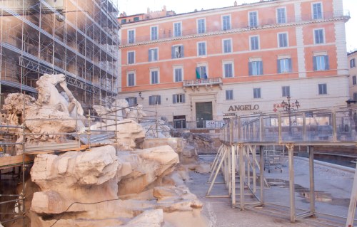 Trevi Fountain Suspended Walkway