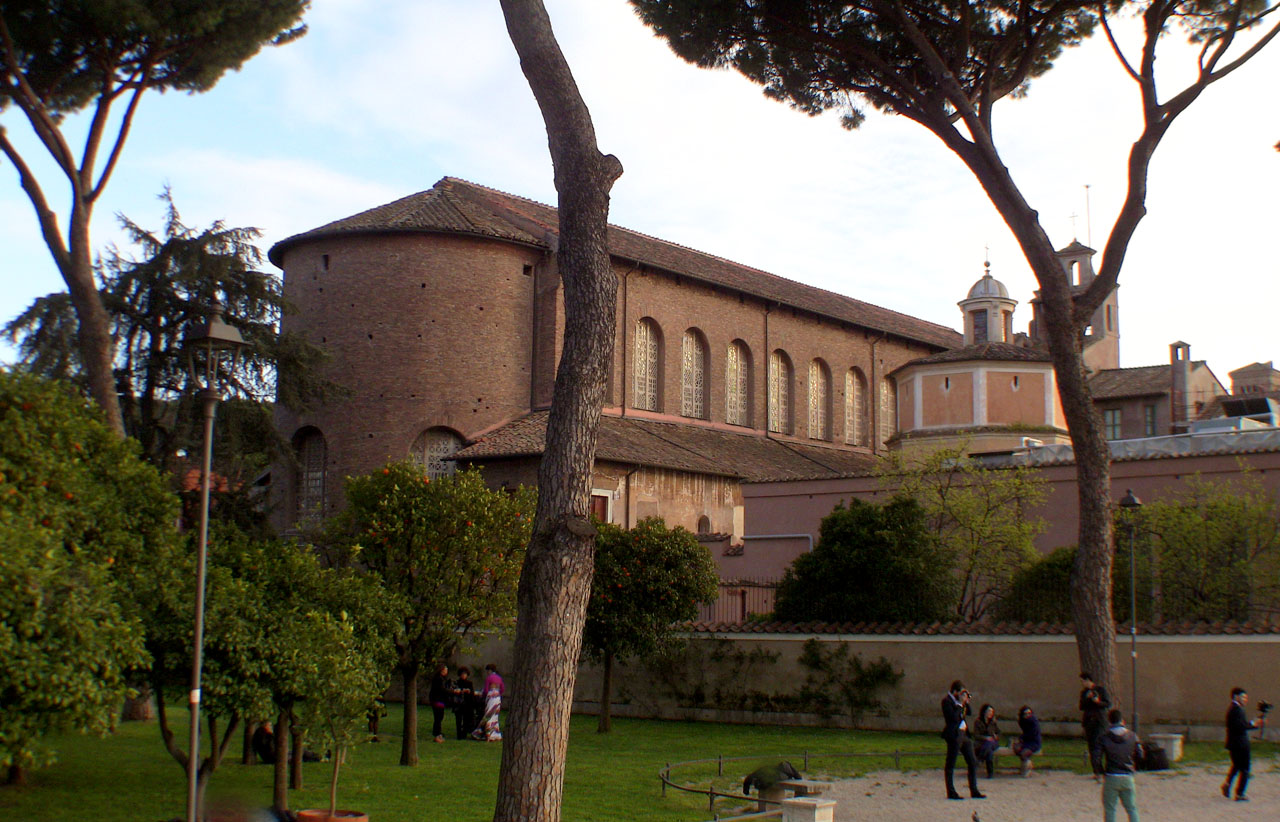 Orange Garden in Rome with Stefano's RomeCabs