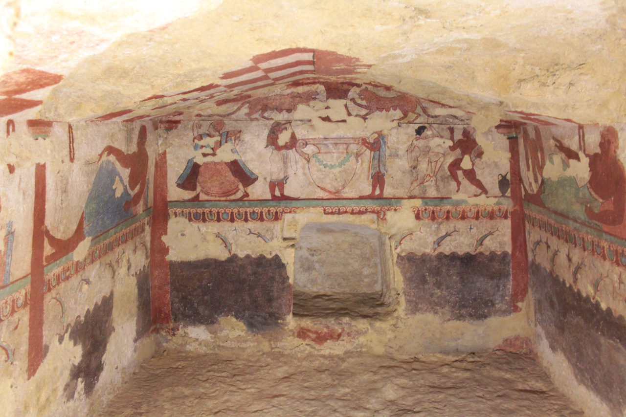 Tomba delle Leonese  - Monterozzi Etruscan Necropolis, Tarquinia (with RomeCabs)
