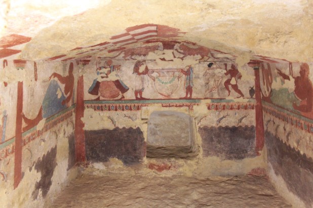 Tomba delle Leonese  - Monterozzi Etruscan Necropolis, Tarquinia (with RomeCabs)