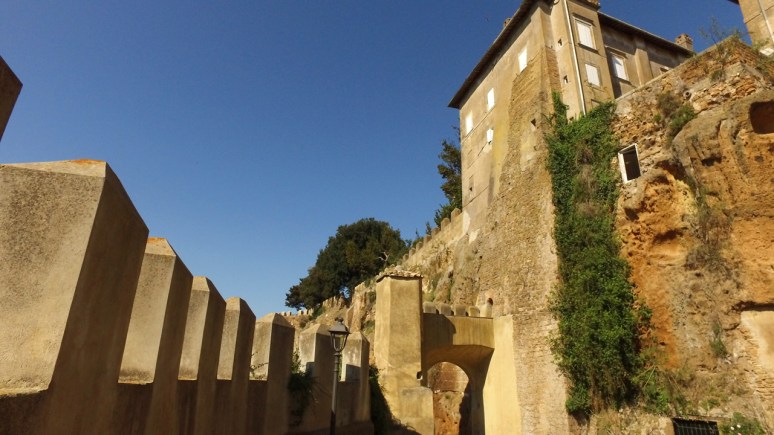 Medieval hamlet of Ceri - Countryside Tour with RomeCabs