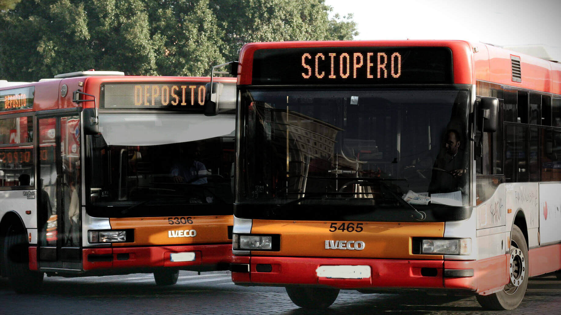 Rome buses